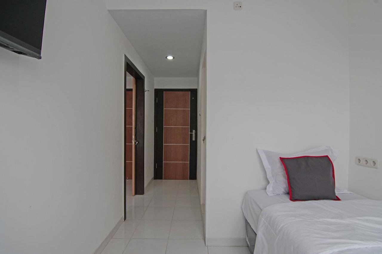 Oyo 92300 Koala House Pekanbaru Exterior foto