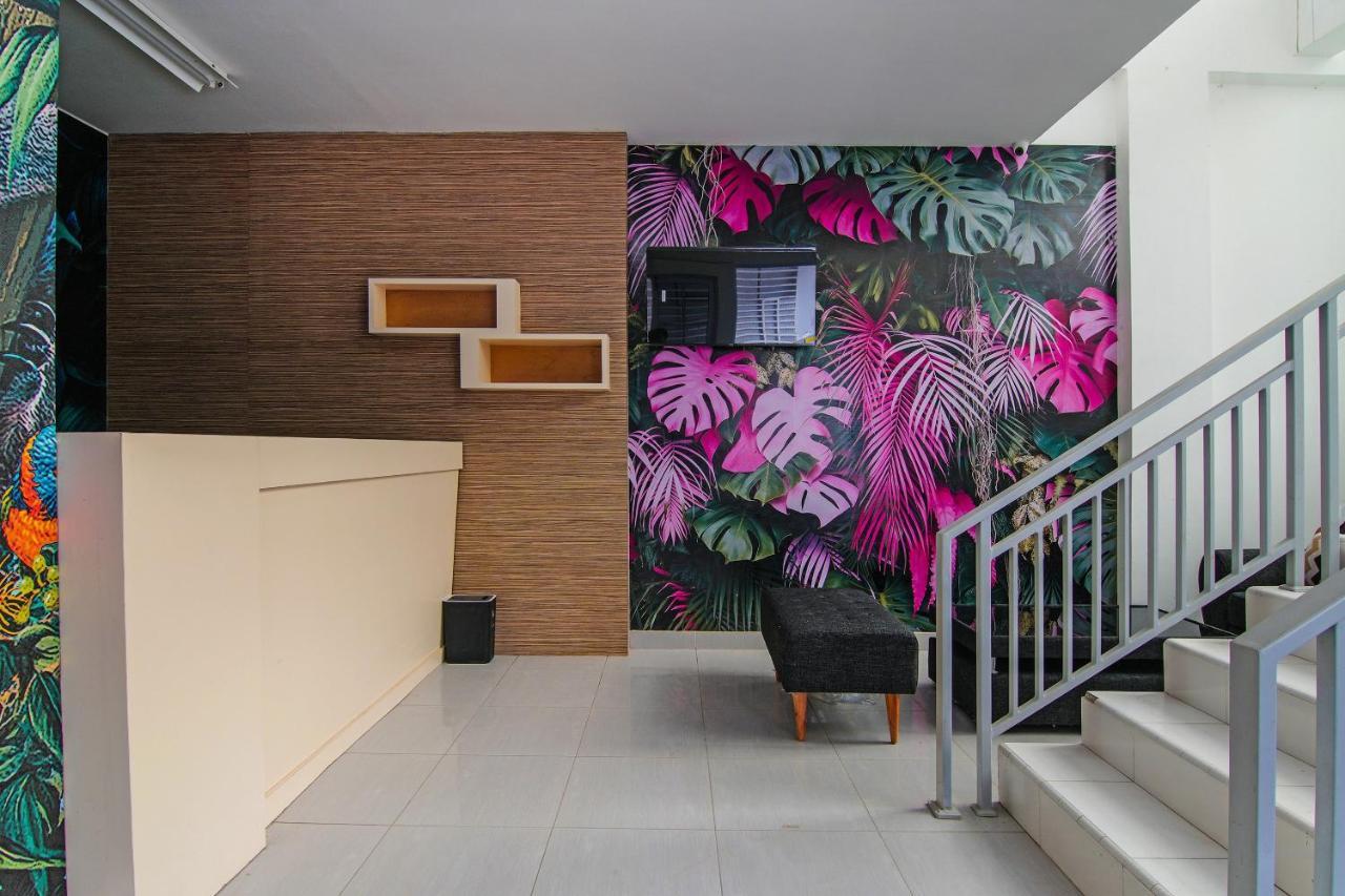Oyo 92300 Koala House Pekanbaru Exterior foto