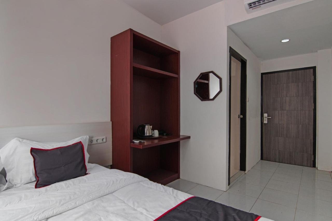 Oyo 92300 Koala House Pekanbaru Exterior foto